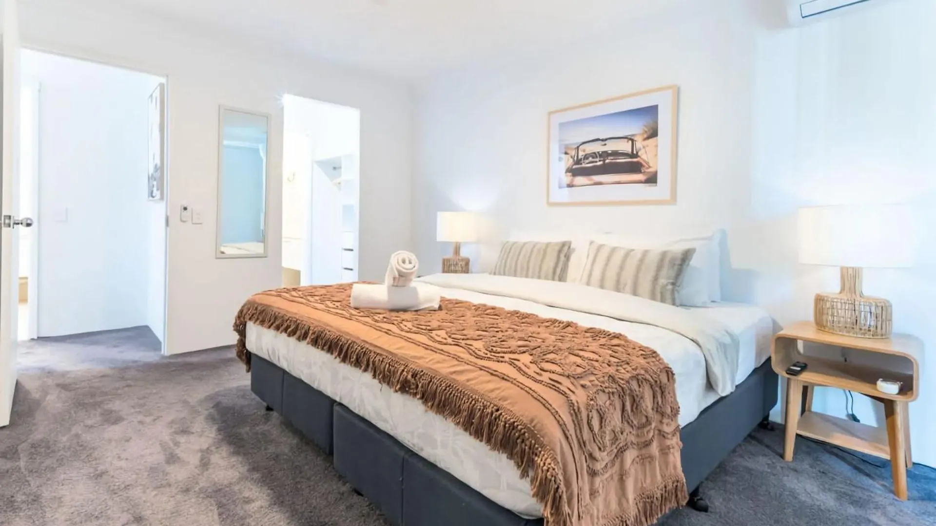 Charming 2Br Ocean View Apartment Gold Coast 0*,  Australia